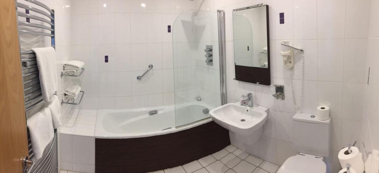 Carlingford Marina Apartments Esterno foto